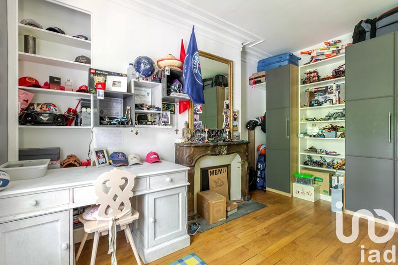 Appartement - 151 m² - 6 pièces