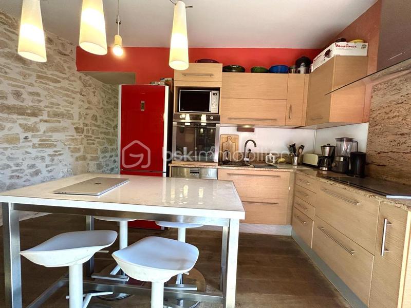 Maison de village - 218 m² - 6 pièces