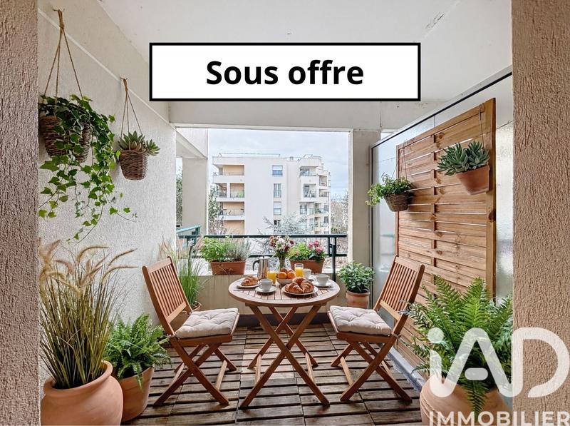 Appartement - 98 m² - 4 pièces