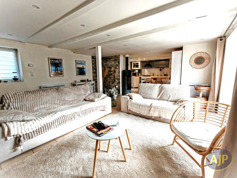 Maison - 87 m² - 4 pièces