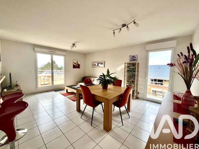 Appartement - 85 m² - 3 pièces