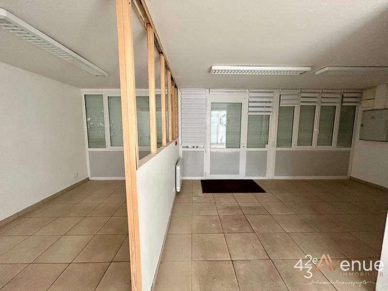 Local d'activités - 260 m²