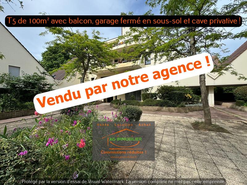 Appartement - 100 m² - 5 pièces