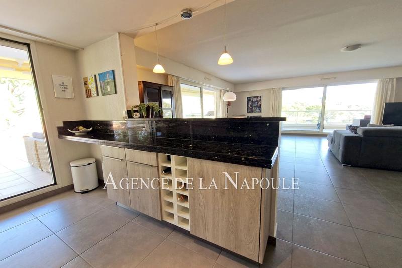 Appartement - 142 m² - 4 pièces