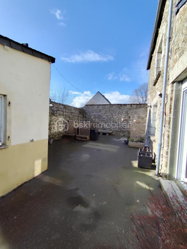 Maison en pierre - 94 m² - 5 pièces