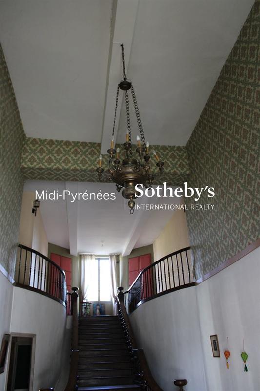 Maison de maîtres - 355 m² - 7 pièces