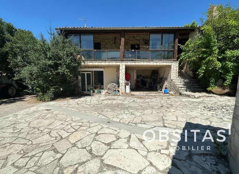 Maison - 169 m² - 7 pièces