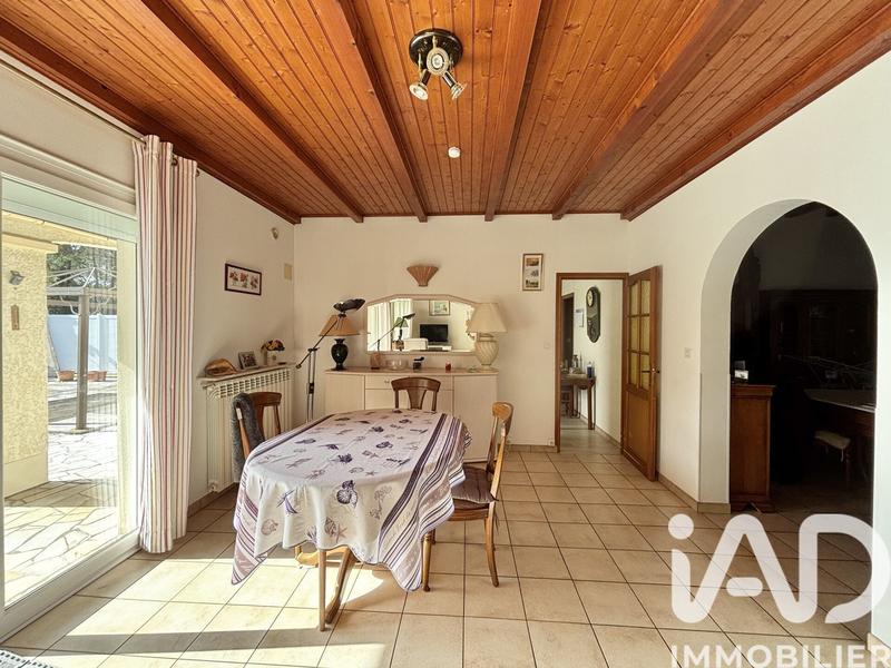 Maison - 189 m² - 7 pièces