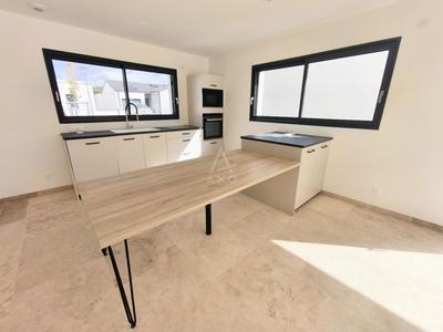 Pavillon - 138 m² - 7 pièces