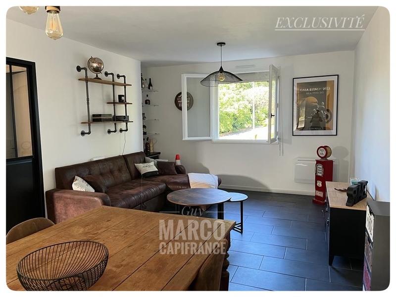 Appartement - 101 m² - 5 pièces