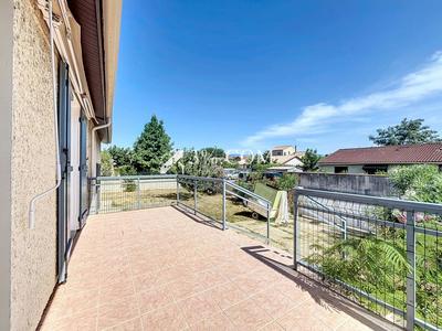 Maison - 122 m² - 5 pièces