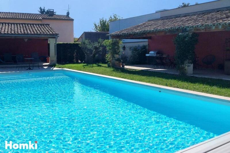 Maison - 180 m² - 7 pièces