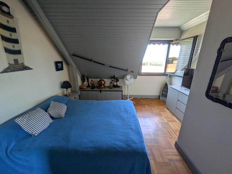 Maison - 167 m² - 7 pièces