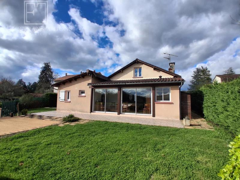 Maison de village - 75 m² - 4 pièces