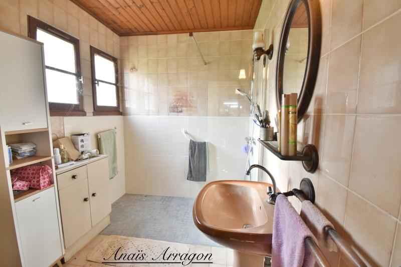 Maison en pierre - 158 m² - 6 pièces