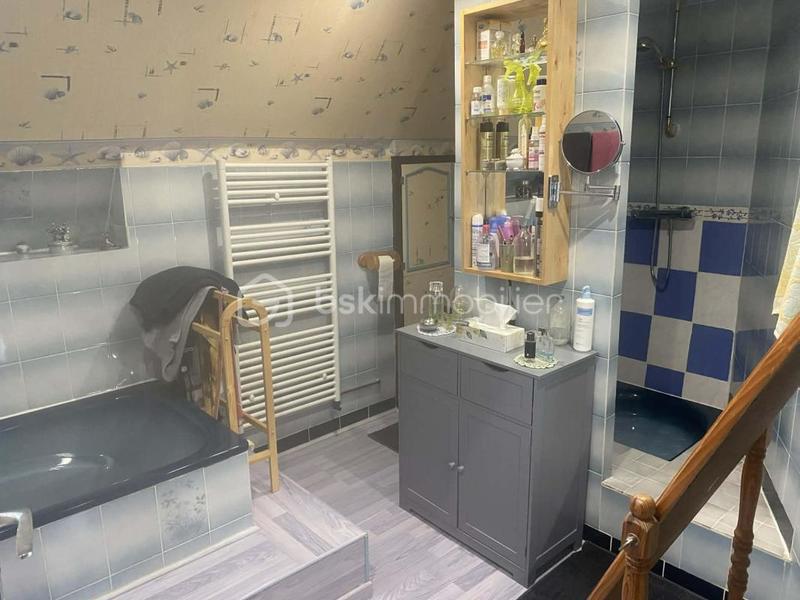 Maison jumelée - 100 m² - 4 pièces