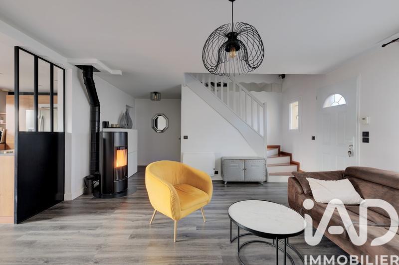 Maison - 165 m² - 6 pièces