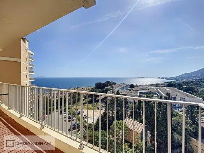 Appartement - 53 m² - 2 pièces