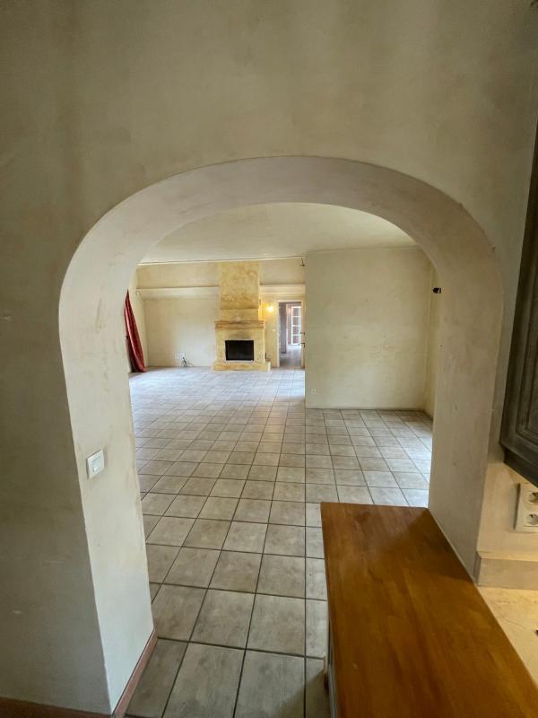 Maison - 210 m² - 6 pièces