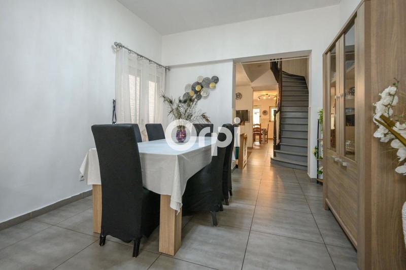 Maison de ville - 178 m² - 6 pièces