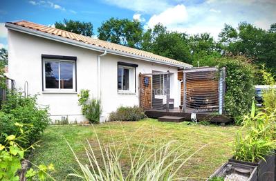 Maison - 82 m² - 4 pièces