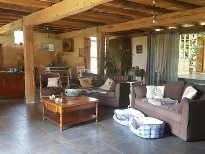 Maison de domaine équestre - 443 m² - 9 pièces