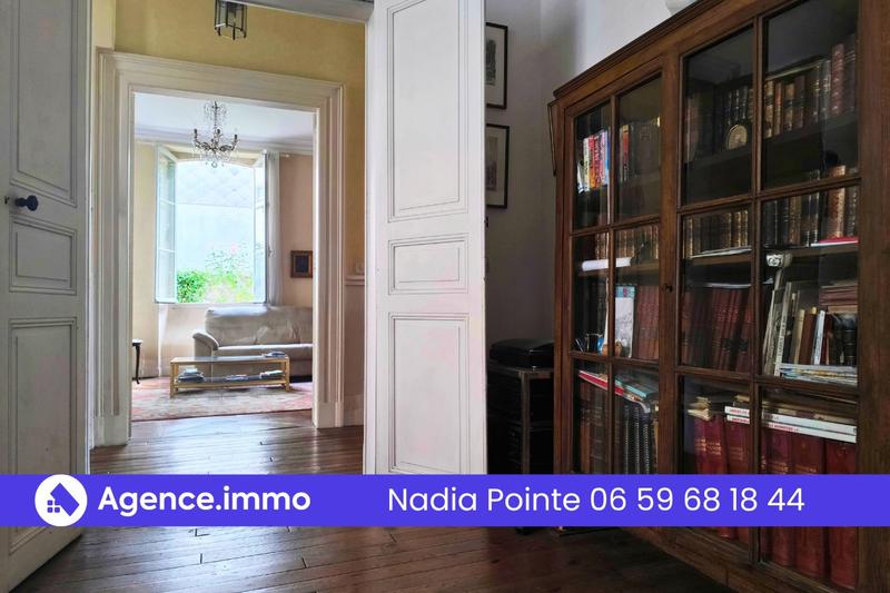 Maison - 174 m² - 7 pièces