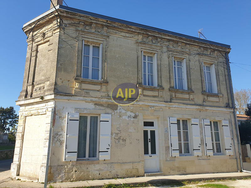 Maison - 169 m² - 6 pièces