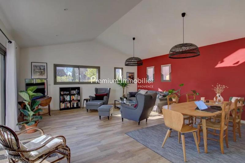 Villa - 160 m² - 5 pièces