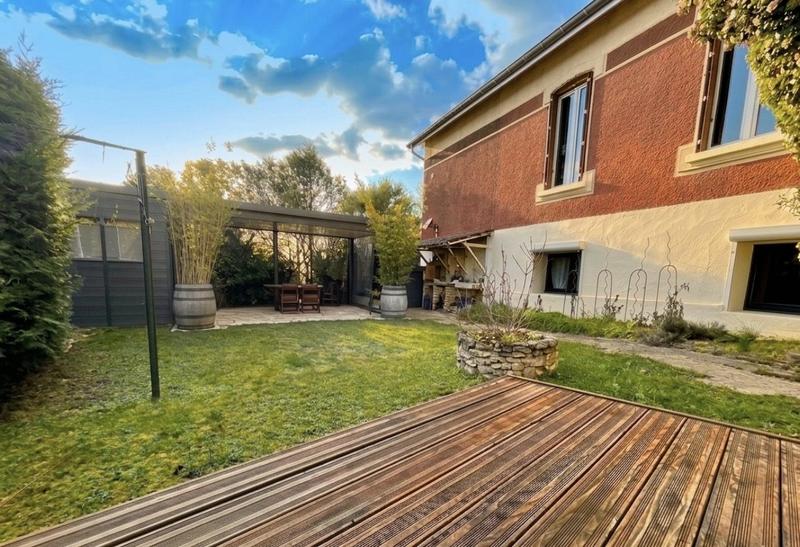 Maison - 103 m² - 6 pièces