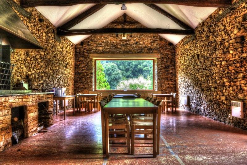 Maison - 447 m² - 16 pièces