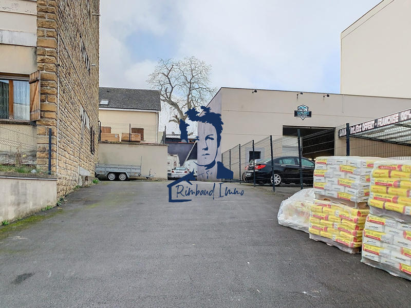 Local d'activités - 350 m²