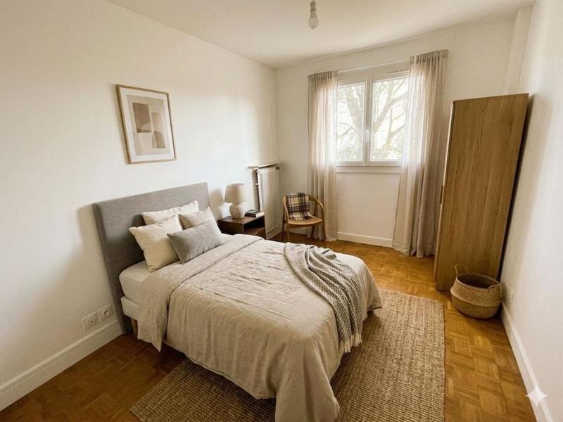 Appartement - 82 m² - 4 pièces