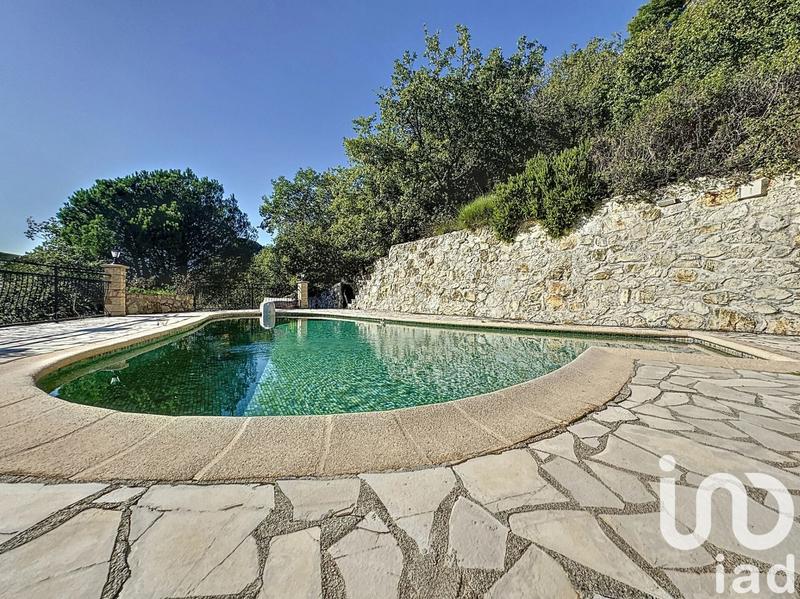 Maison - 96 m² - 4 pièces