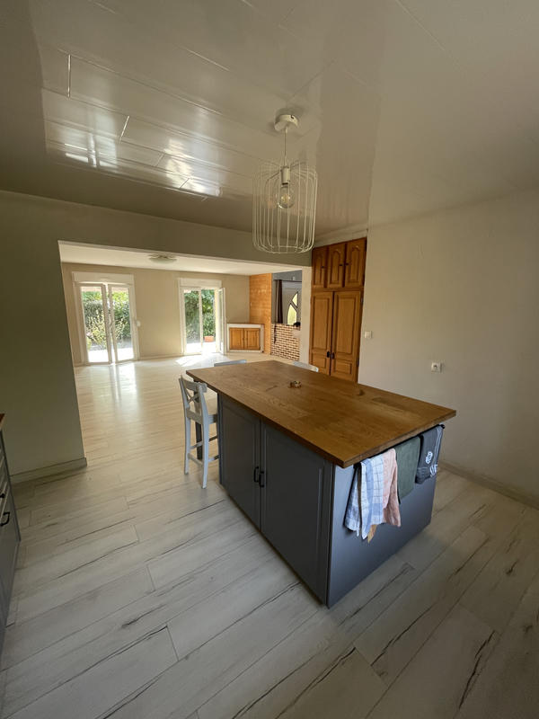 Maison - 182 m² - 7 pièces