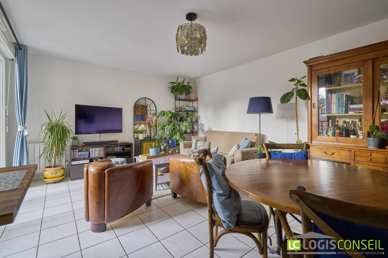Appartement - 83 m² - 4 pièces