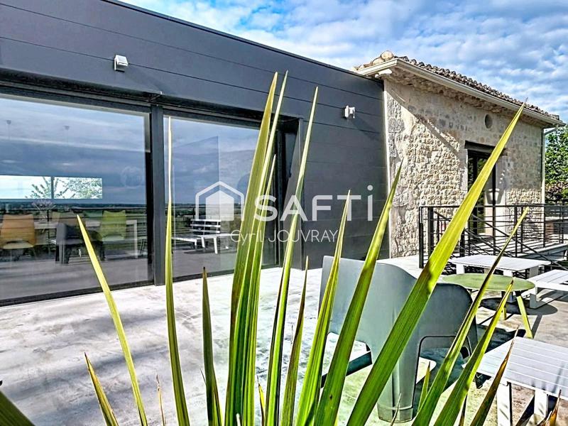 Maison - 192 m² - 5 pièces