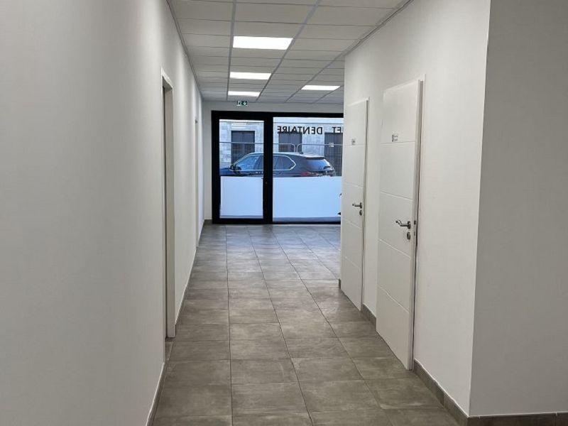 Local commercial - 165 m² - 3 pièces