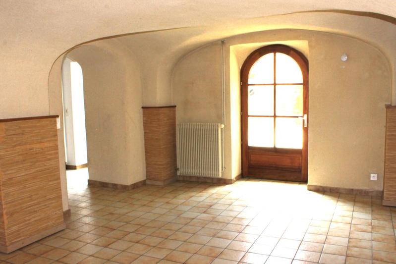 Maison - 300 m² - 20 pièces