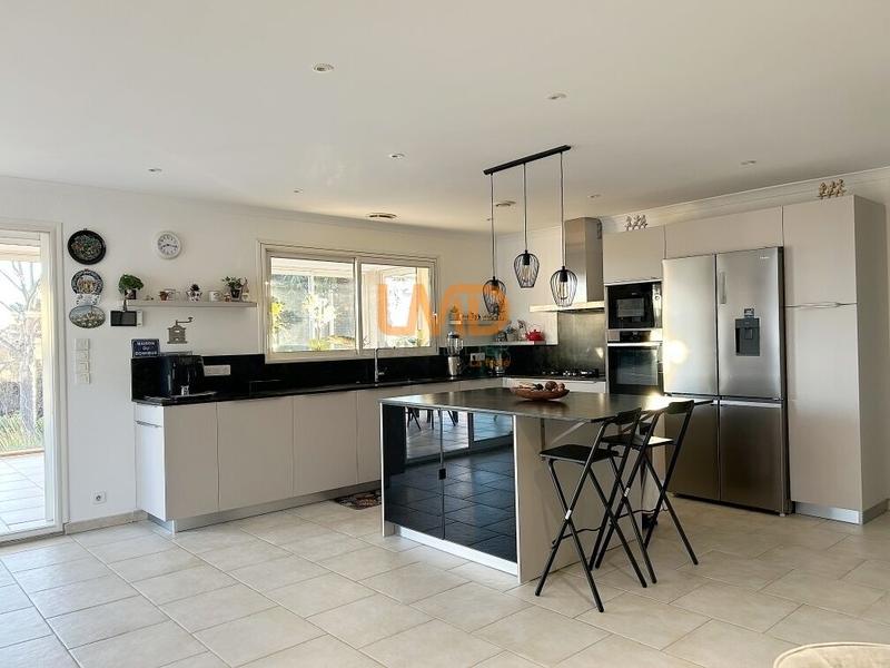 Villa - 153 m² - 5 pièces