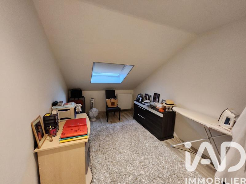 Duplex - 93 m² - 5 pièces