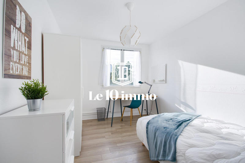 Appartement - 118 m² - 6 pièces