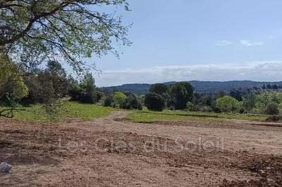 Terrain - 1 500 m²