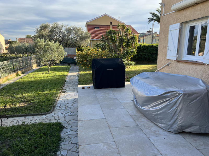 Maison - 104 m² - 5 pièces