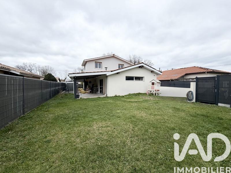 Maison - 123 m² - 6 pièces