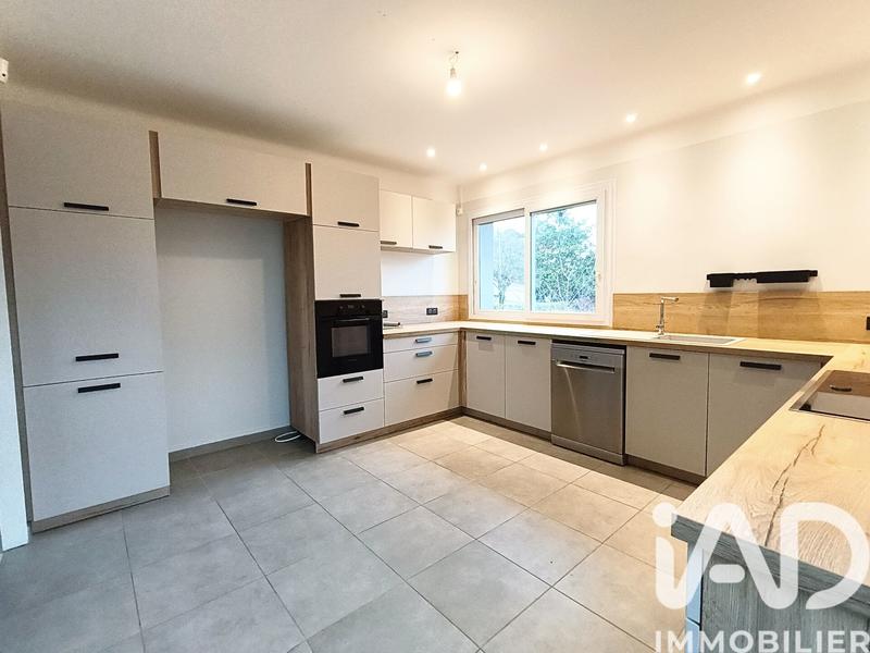 Maison - 130 m² - 4 pièces