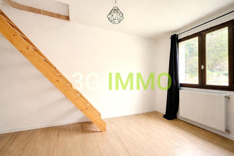 Maison traditionnelle - 172 m² - 9 pièces