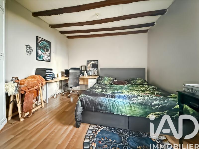 Maison - 216 m² - 7 pièces