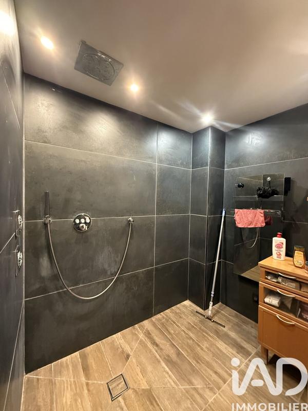 Maison de ville - 140 m² - 6 pièces