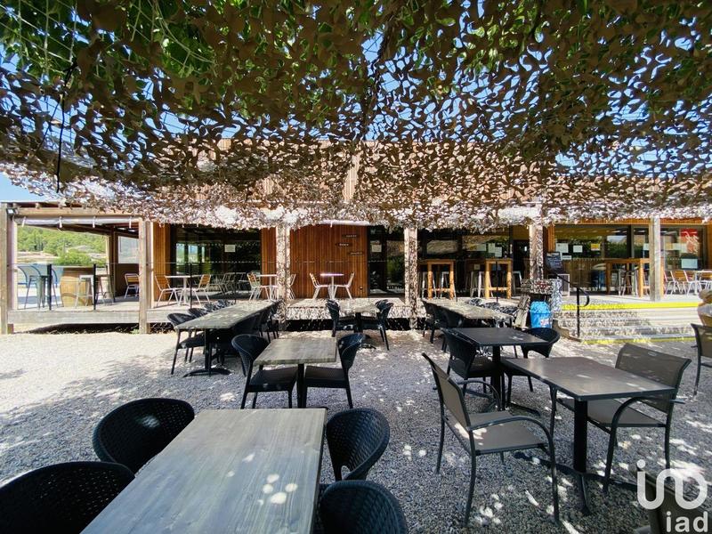 Local commercial - 122 m²